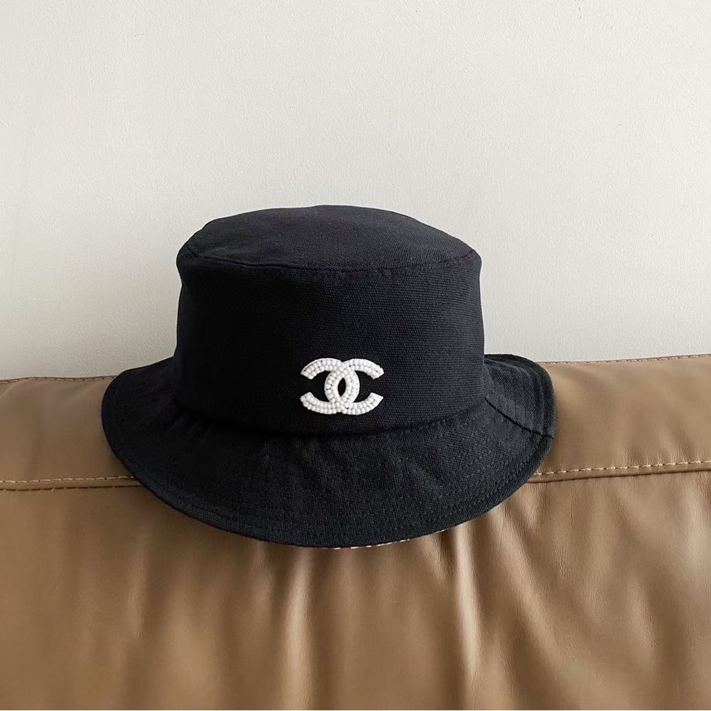 Chanel Women‘s Black Cap